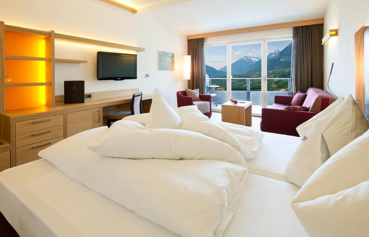 Hotel Resmairhof Schenna Eksteriør bilde
