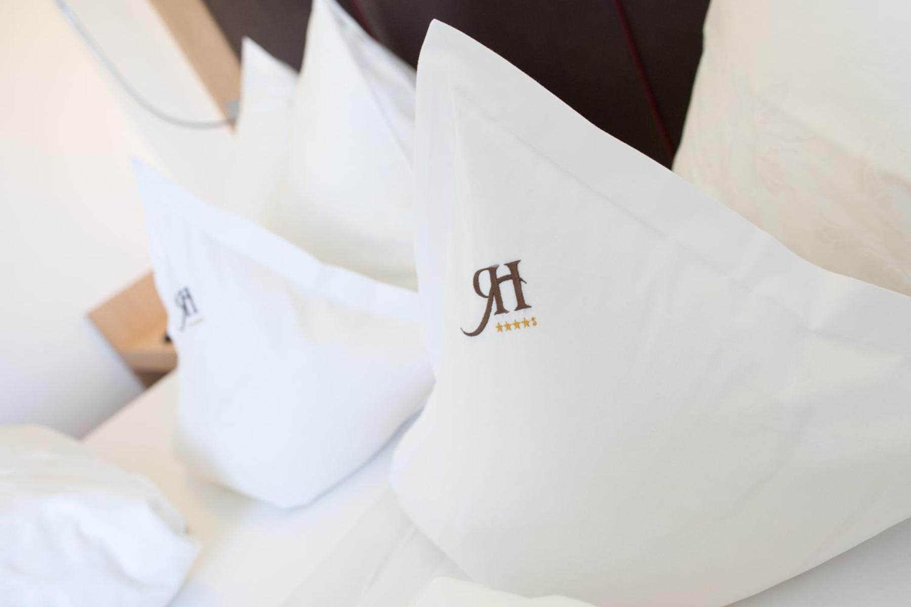 Hotel Resmairhof Schenna Eksteriør bilde